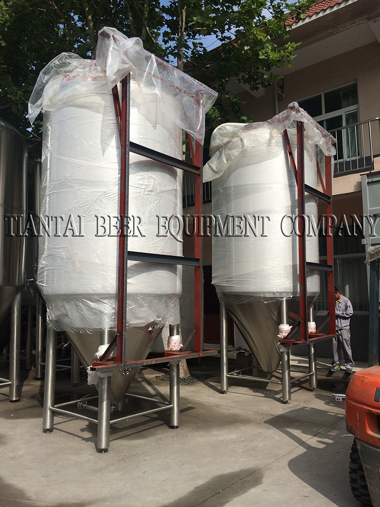 <b>5000L to manhole fermenter shipping pac</b>
